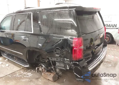 2017 Chevrolet Tahoe Premier z USA, uszkodzony, nr VIN 1GNSKCKC5HR160336